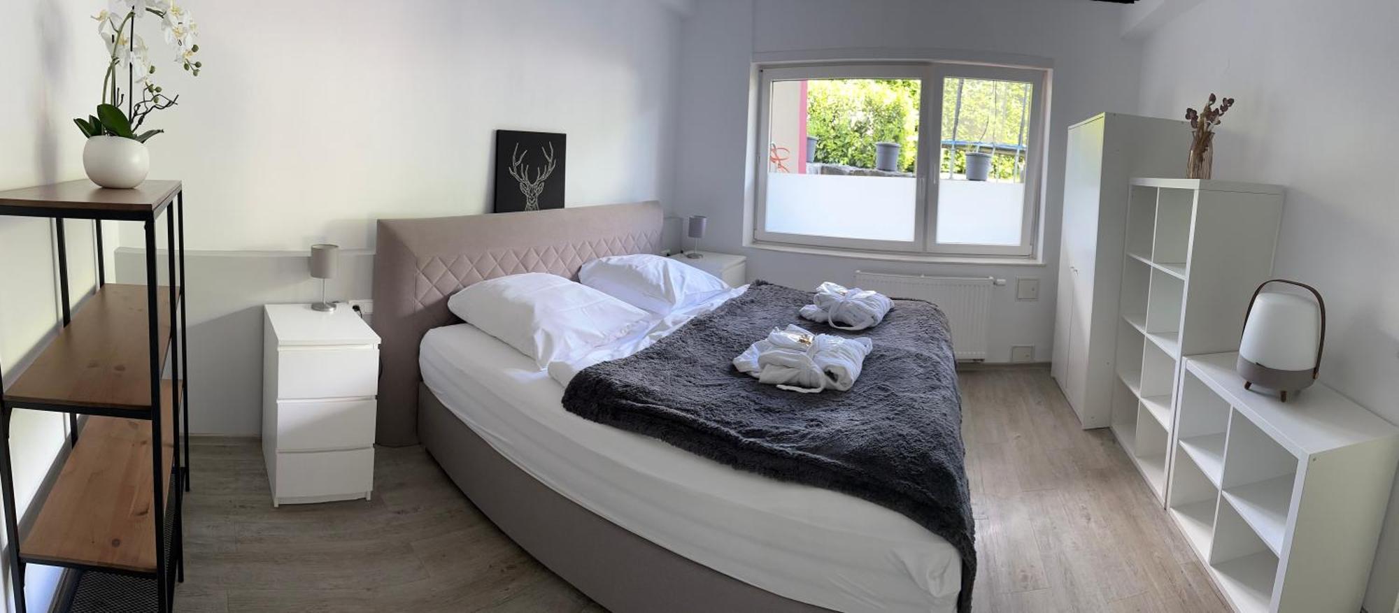 Ferienwohnung Schlossblick - 4 Sterne Sauna Pool Whirlpool Exklusiv Braunfels Dış mekan fotoğraf