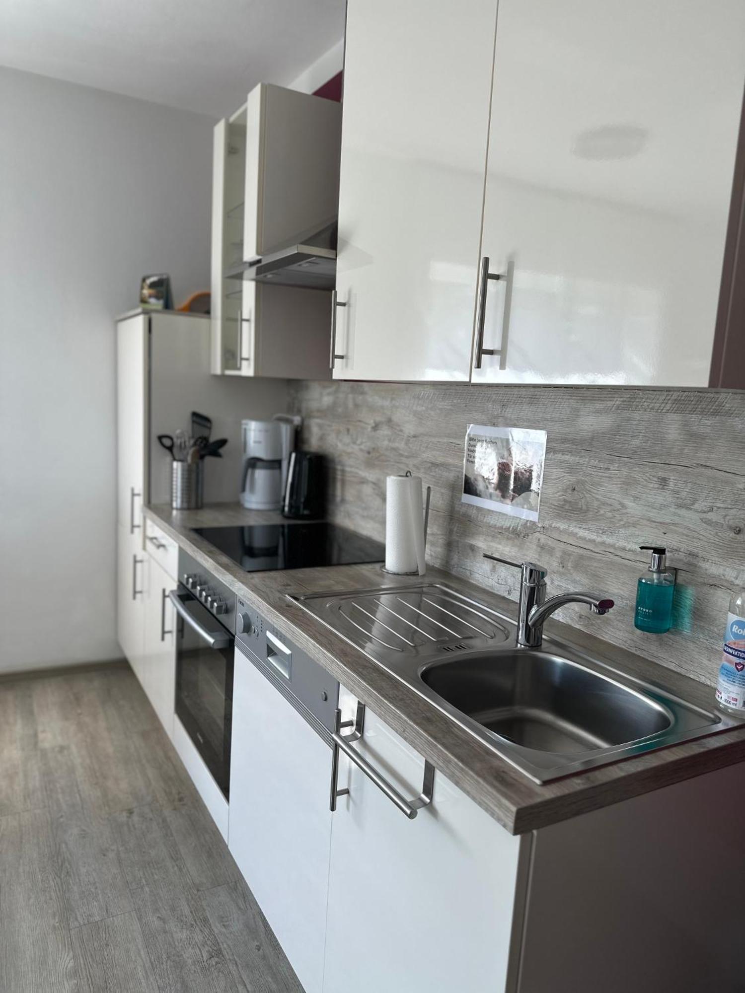 Ferienwohnung Schlossblick - 4 Sterne Sauna Pool Whirlpool Exklusiv Braunfels Dış mekan fotoğraf